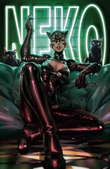 CATWOMAN #82 CVR C DERRICK CHEW CARD STOCK VAR DC Comics